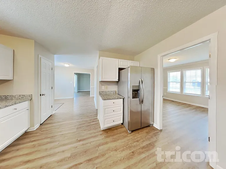 60 Rodney Ct — Photo 6
