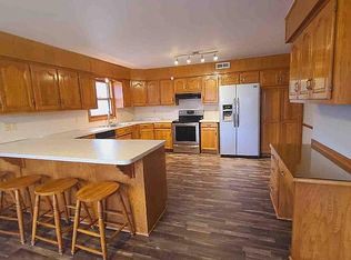 106 Harris St, Greenwood, MO 64034