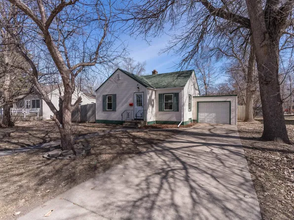 405 Kenwood St, Alexandria, MN 56308
