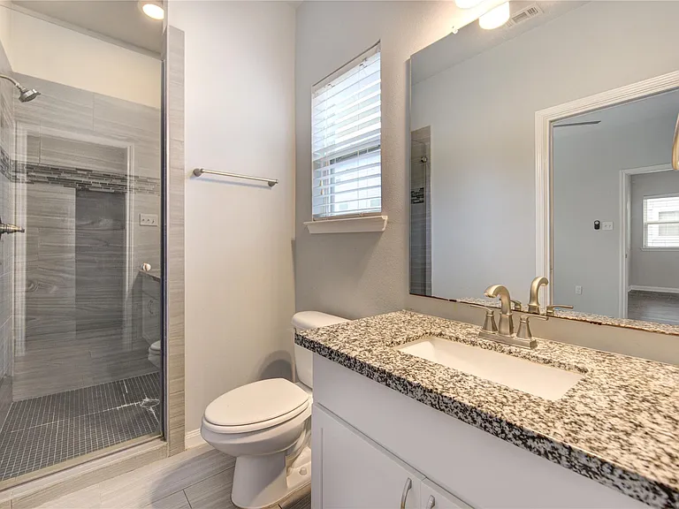 1115 Bunton St — Photo 11