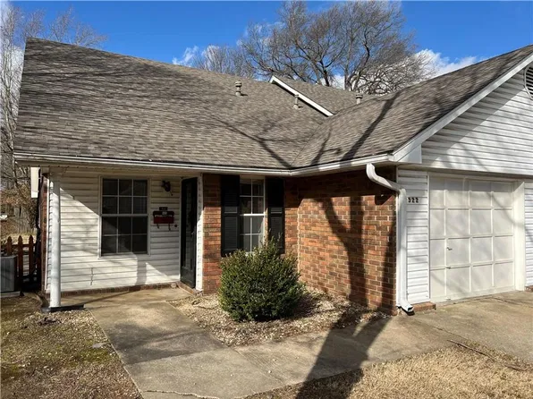 322 S 11th Pl, Rogers, AR 72756