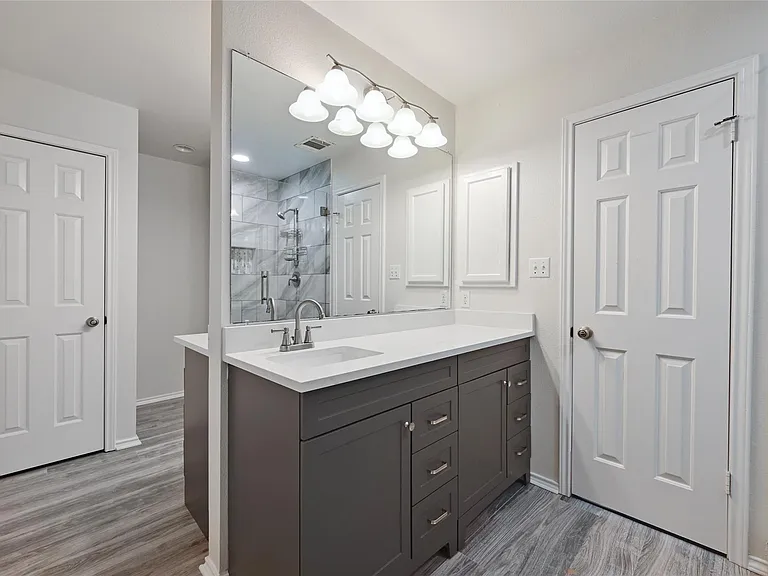 2217 Riker Ridge Trl — Photo 21