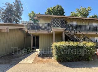 306 N Westfield St, Visalia, CA 93291