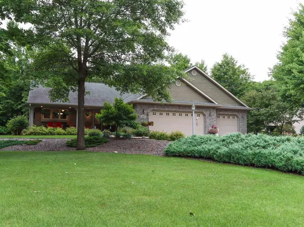 1995 LEPAK DRIVE, Plover, WI 54467