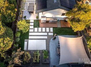 525 Brown St, Healdsburg, CA 95448