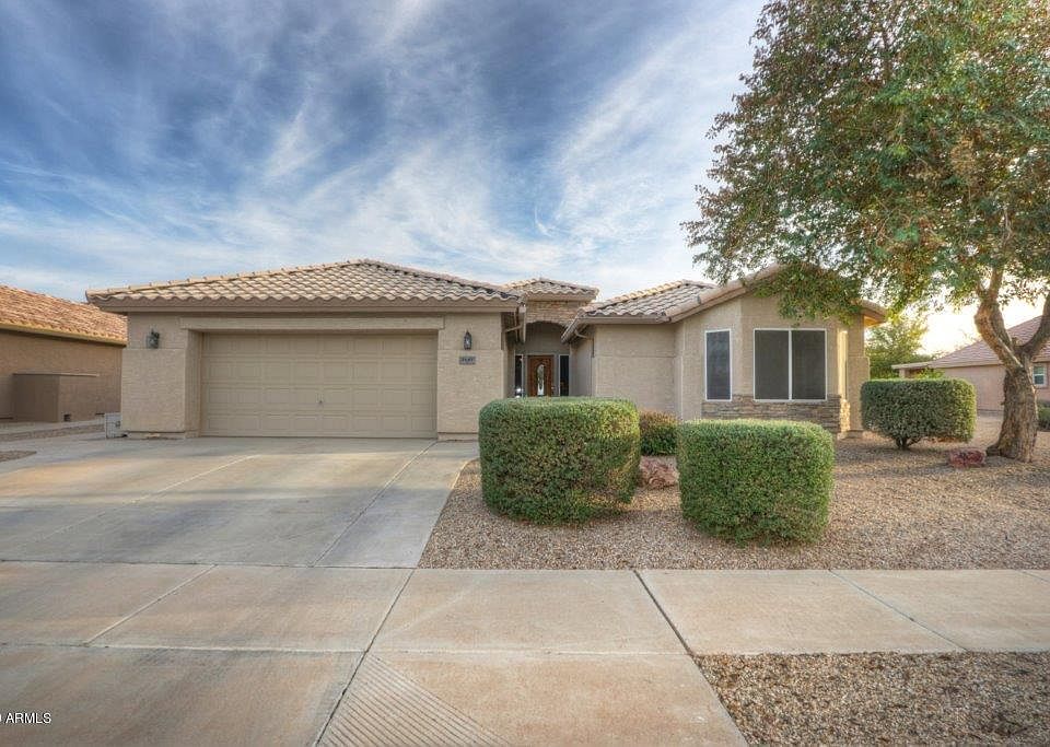 1st image of 2467 E Durango Dr