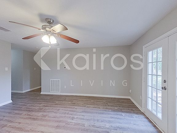 2nd image of 10823 Sagecrest Ln