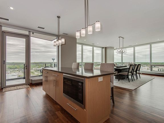 3rd image of 3209 Galleria Unit 1202