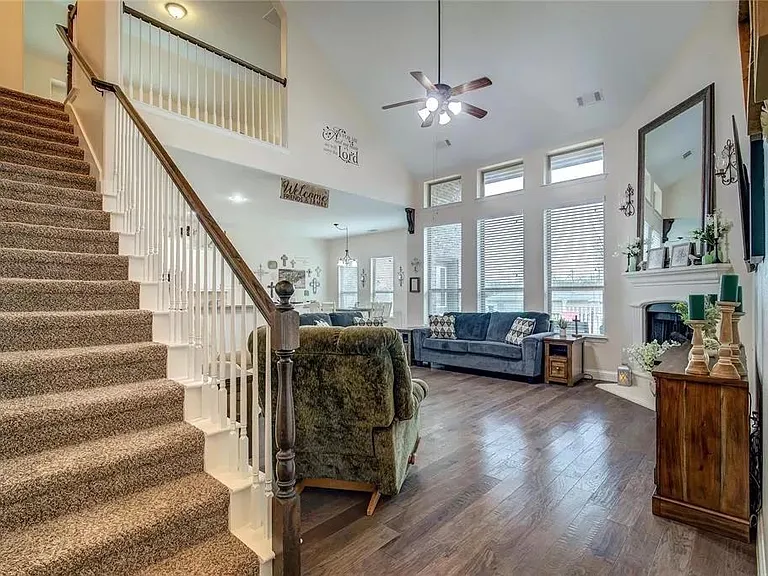 309 Midnight Dr — Photo 22