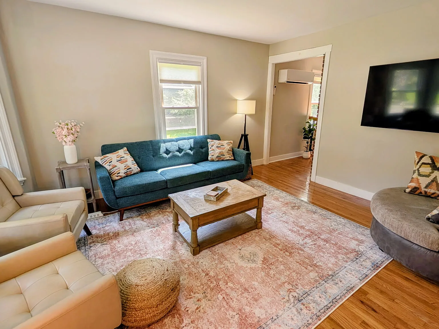 700 Ocean Ave — Photo 2