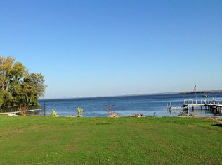 7294 S Us Highway 45, Oshkosh, WI 54902