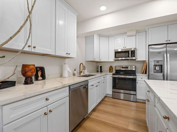 810 California St #3