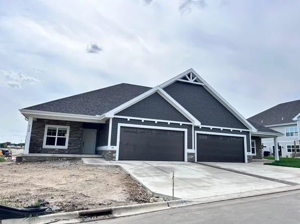 6728 Bellflower Pointe Dr, Deforest, WI 53532