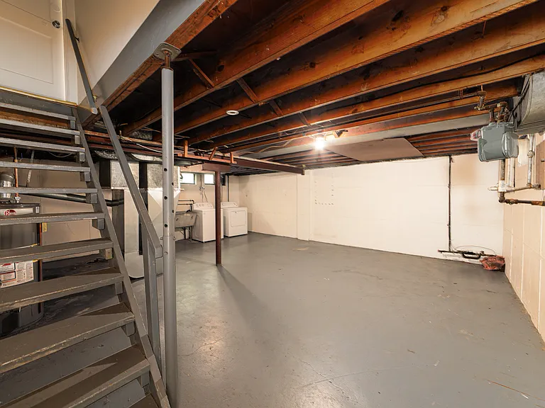 Amber Square Townhomes — Photo 12