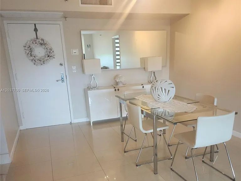 3300 NE 192nd St #503 — Photo 7