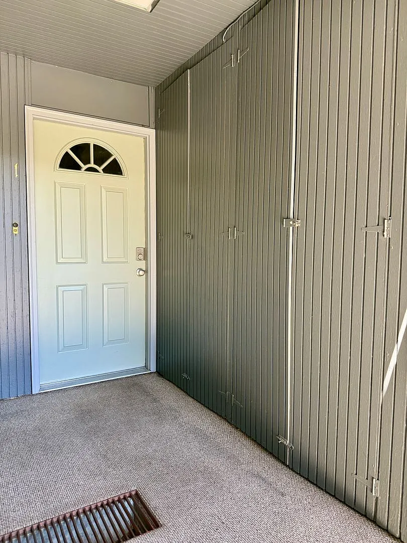 3 Bed, 2 Bath Townhome with Vaulted Ceilings & Private Balcony — Photo 1