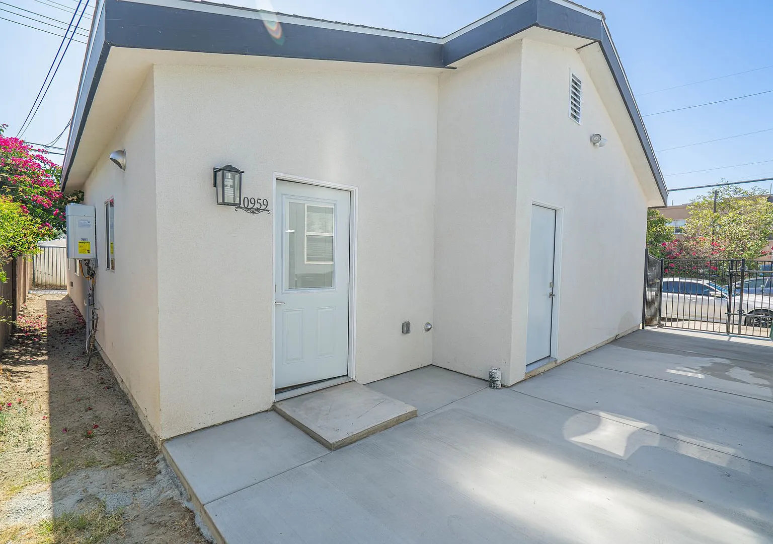 New Construction 3 Bedroom ADU for Rent in North Hollywood! — Photo 1