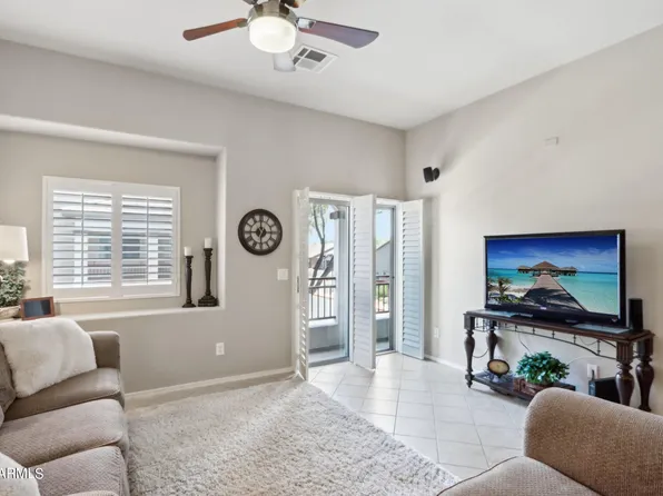2725 E MINE CREEK Road #2242, Phoenix, AZ 85024