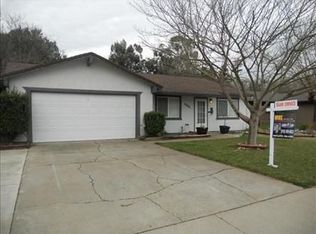 9421 Polhemus Dr, Elk Grove, CA 95624