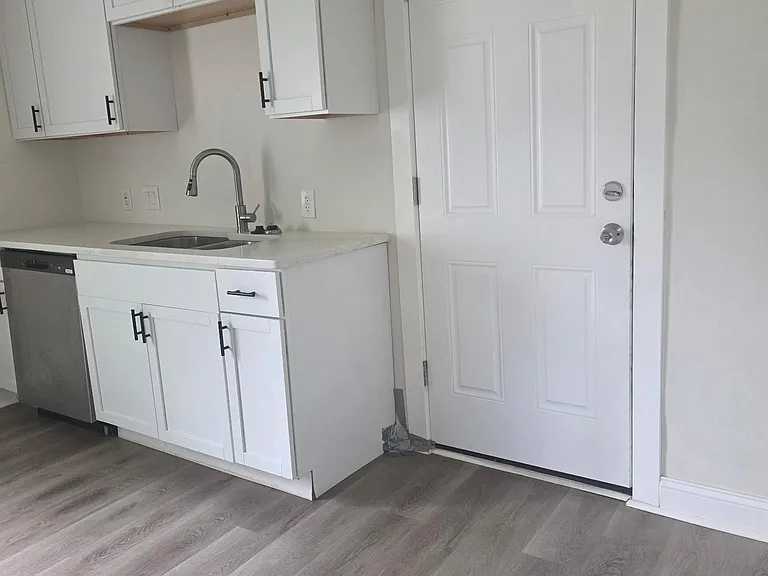 11 Garfield St #1 — Photo 11