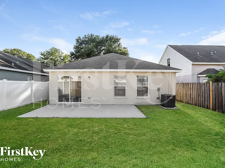 11133 Lakeside Vista Dr — Photo 14