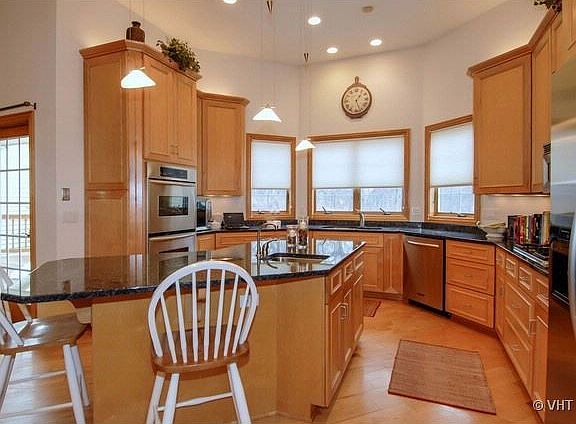 5th image of 789 Manor Hill Pl