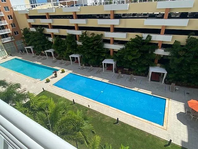 2 bed, 2.0 bath, 1077 sqft, $3,300 — Photo 2