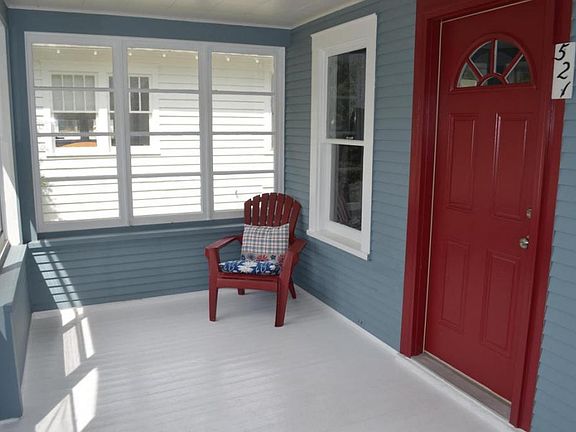 2nd image of 521 La Salle Ave