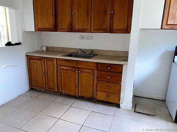 5th image of 1861 NW 47th St #1861
