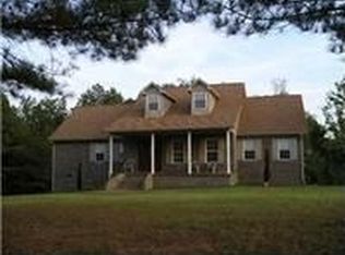 13660 Middleburg Dec Rd, Decaturville, TN 38329