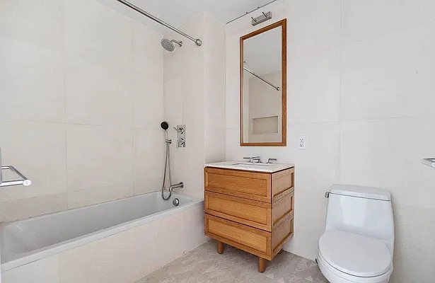 Rented by Nest Seekers International | media 7