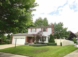 4767 Liberty Ct, Sterling Heights, MI 48310