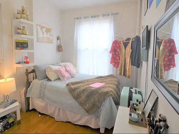 4th image of 420 Saint Nicholas Ave APT 2c