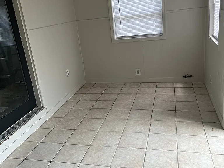 1320 Orchard St — Photo 9