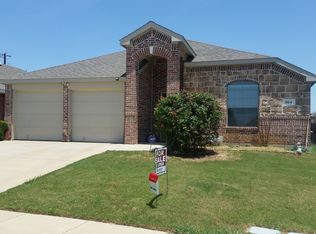 964 Furlong Dr, Grand Prairie, TX 75051