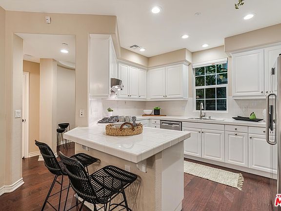 4th image of 7101 Playa Vista Dr APT 112
