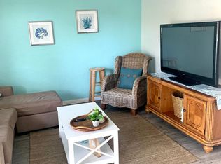 100 B St APT 2, Madeira Beach, FL 33708