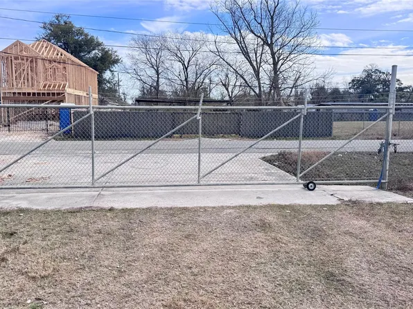 6409 Haight St, Houston, TX 77028