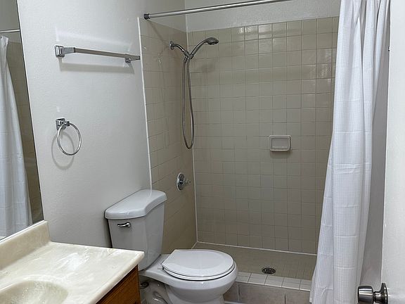 4th image of 7527 Laurelgrove Ct