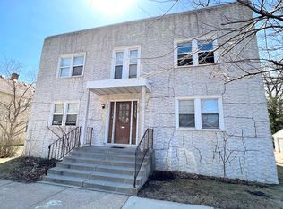 2216 Sharon Ave SE, Minneapolis, MN 55414