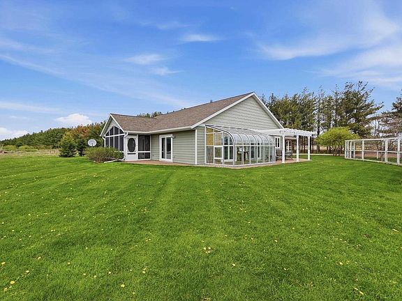 2nd image of 9071 ROBIN ROAD