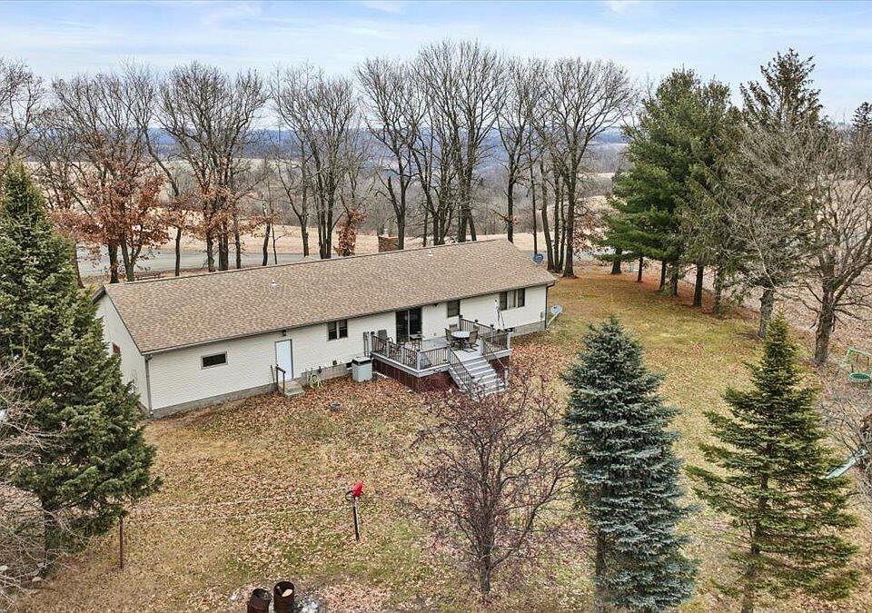 1st image of W997 Hammes Rd