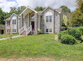 4046 Sawmill Rd, Woodlawn, TN 37191