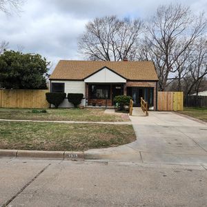 1925 S Vine St, Wichita, KS, 67213
