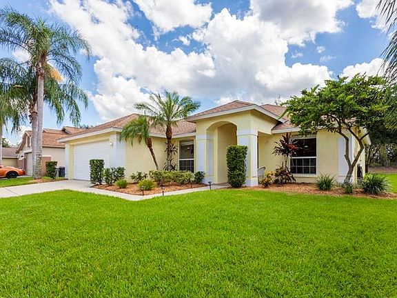 2nd image of 28444 Tall Grass Dr