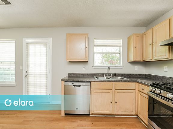 4th image of 5443 Salem Springs Dr
