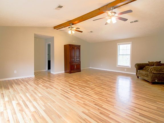 2nd image of 4075 Arp Central Rd