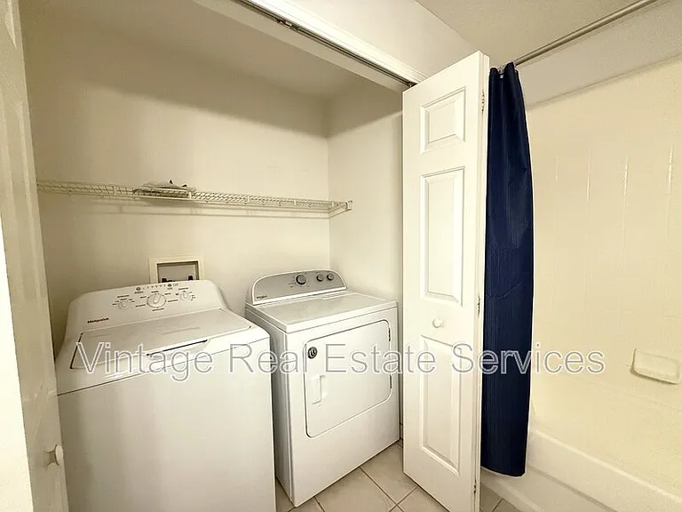 254 Castlekeeper Pl — Photo 17