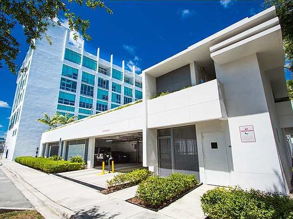 4th image of 8101 Biscayne Blvd APT 203