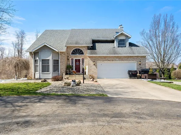 3151 Edinburg Ave NW, Canton, OH 44708